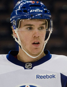 Ce joueur est Connor 
          McDavid