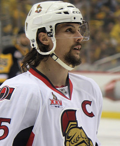 Ce joueur est Erik 
            Karlsson