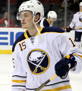 Ce joueur est Jack Eichel