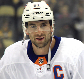 Ce joueur est John Tavares